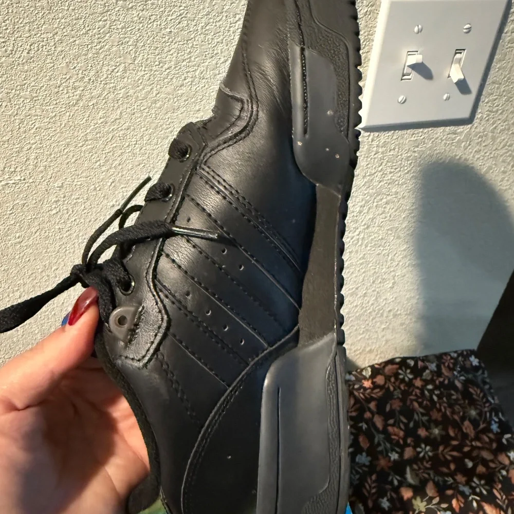 Adidas Rivalry Low Black Iridescent GUC Mens Size 9 (box says 8.5) - Picture 10 of 14